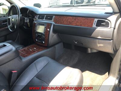 2013 Chevrolet Avalanche LTZ Black Diamond  *Nice Clean 4x4 Avalanche! - Photo 23 - Tucson, AZ 85705