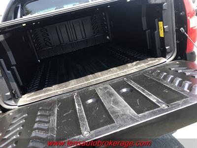 2013 Chevrolet Avalanche LTZ Black Diamond  *Nice Clean 4x4 Avalanche! - Photo 19 - Tucson, AZ 85705