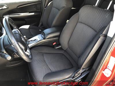 2016 Dodge Journey SE  *3rd Row Equipped! - Photo 12 - Tucson, AZ 85705