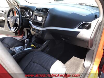 2016 Dodge Journey SE  *3rd Row Equipped! - Photo 23 - Tucson, AZ 85705