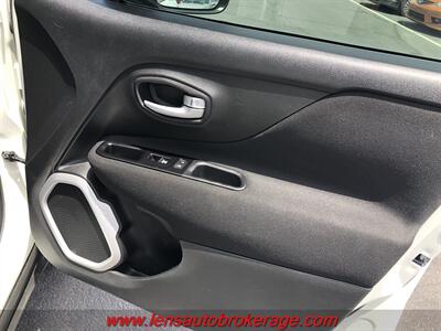 2020 Jeep Renegade Sport  *Only 38k Miles!* - Photo 21 - Tucson, AZ 85705