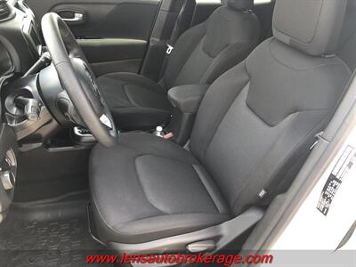 2020 Jeep Renegade Sport  *Only 38k Miles!* - Photo 12 - Tucson, AZ 85705