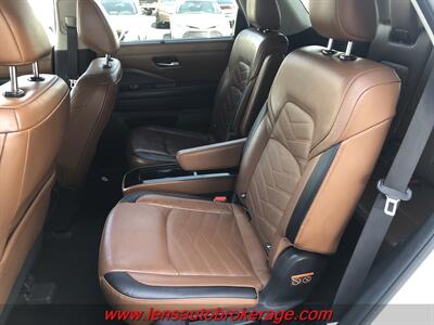 2022 Nissan Pathfinder Platinum  *67k Mile, Quad Seats & 3rd Row!! - Photo 17 - Tucson, AZ 85705
