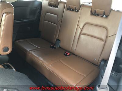 2022 Nissan Pathfinder Platinum  *67k Mile, Quad Seats & 3rd Row!! - Photo 18 - Tucson, AZ 85705