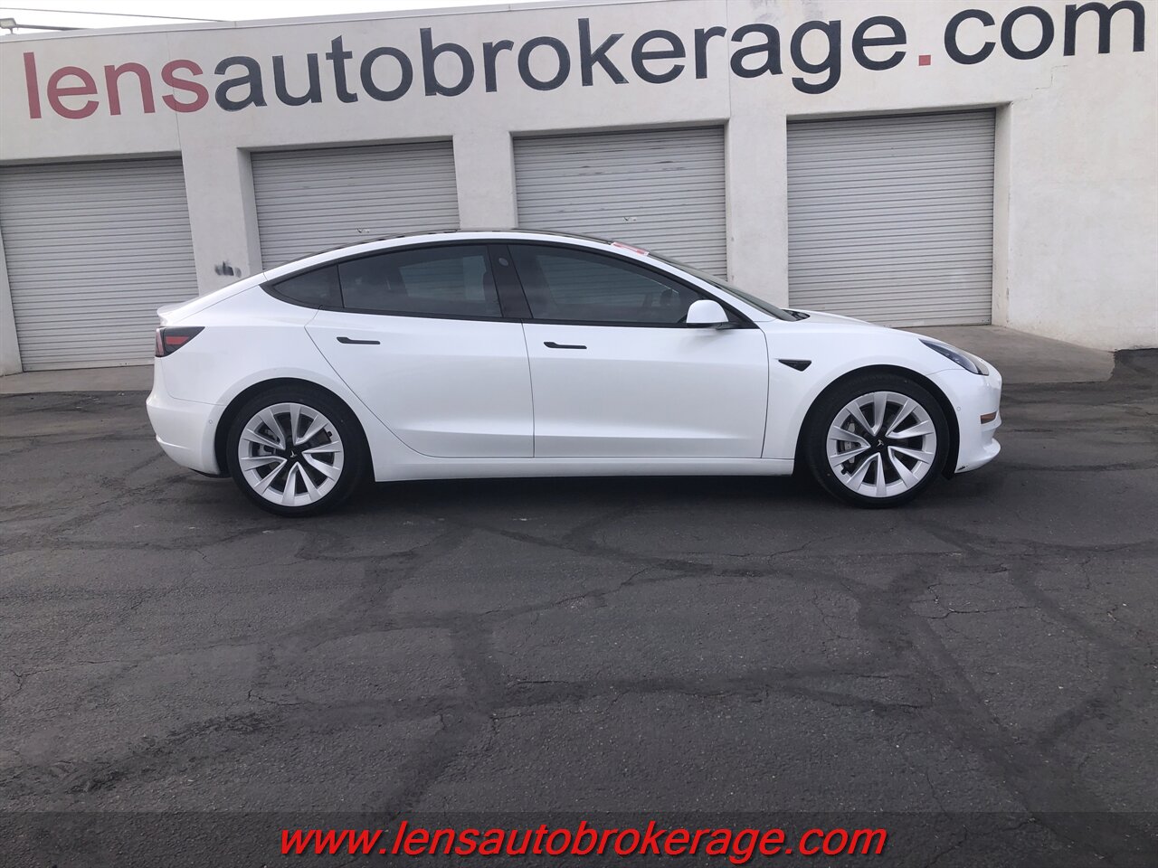 2021 Tesla Model 3 Standard Range Plus   - Photo 1 - Tucson, AZ 85705