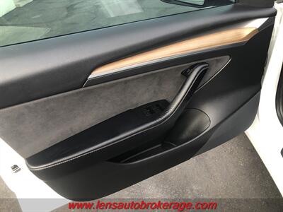 2021 Tesla Model 3 Standard Range Plus   - Photo 9 - Tucson, AZ 85705