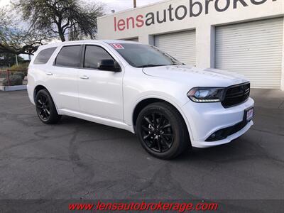 2018 Dodge Durango SXT  *She's A Looker! - Photo 2 - Tucson, AZ 85705