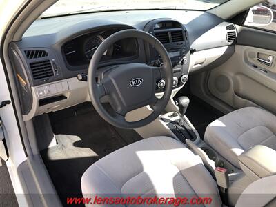 2007 Kia Spectra LX   - Photo 10 - Tucson, AZ 85705