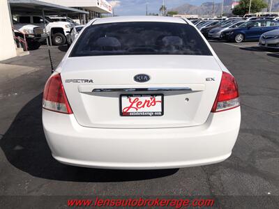 2007 Kia Spectra LX   - Photo 7 - Tucson, AZ 85705