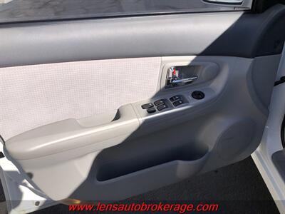 2007 Kia Spectra LX   - Photo 9 - Tucson, AZ 85705