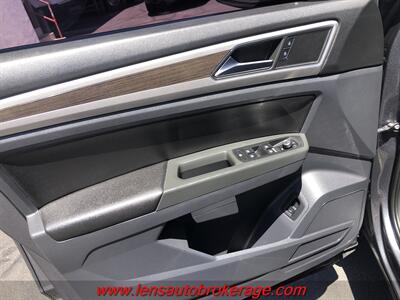 2018 Volkswagen Atlas V6 SEL  *Great Looking & 3rd Row Equipped! - Photo 9 - Tucson, AZ 85705