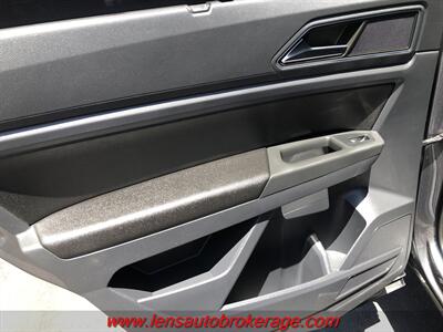2018 Volkswagen Atlas V6 SEL  *Great Looking & 3rd Row Equipped! - Photo 17 - Tucson, AZ 85705