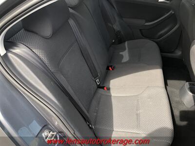 2012 Volkswagen Jetta S   - Photo 20 - Tucson, AZ 85705