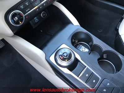 2020 Ford Escape Hybrid Titanium  *37k Mile Fuel Saving Hybrid Escape! - Photo 15 - Tucson, AZ 85705
