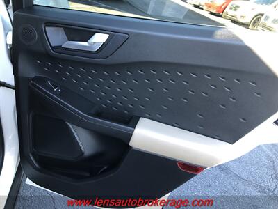 2020 Ford Escape Hybrid Titanium  *37k Mile Fuel Saving Hybrid Escape! - Photo 19 - Tucson, AZ 85705