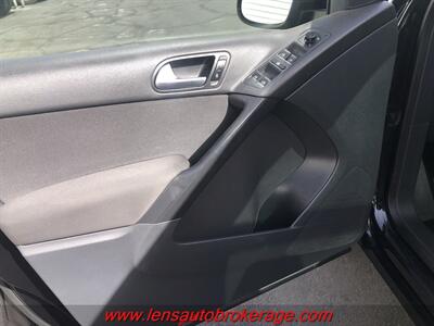 2013 Volkswagen Tiguan S   - Photo 9 - Tucson, AZ 85705