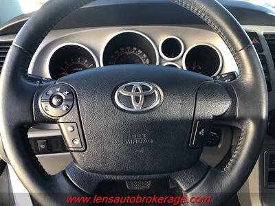 2012 Toyota Sequoia SR5   - Photo 13 - Tucson, AZ 85705