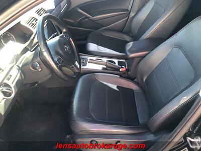 2015 Volkswagen Passat 2.0L TDI SE   - Photo 11 - Tucson, AZ 85705