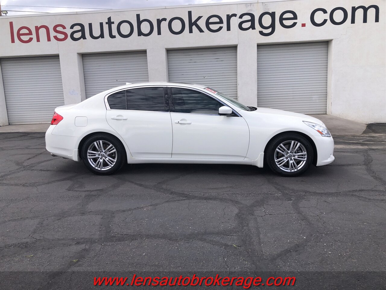 2013 INFINITI G37 Sedan Journey  *Super Clean! One Nice G37! - Photo 1 - Tucson, AZ 85705