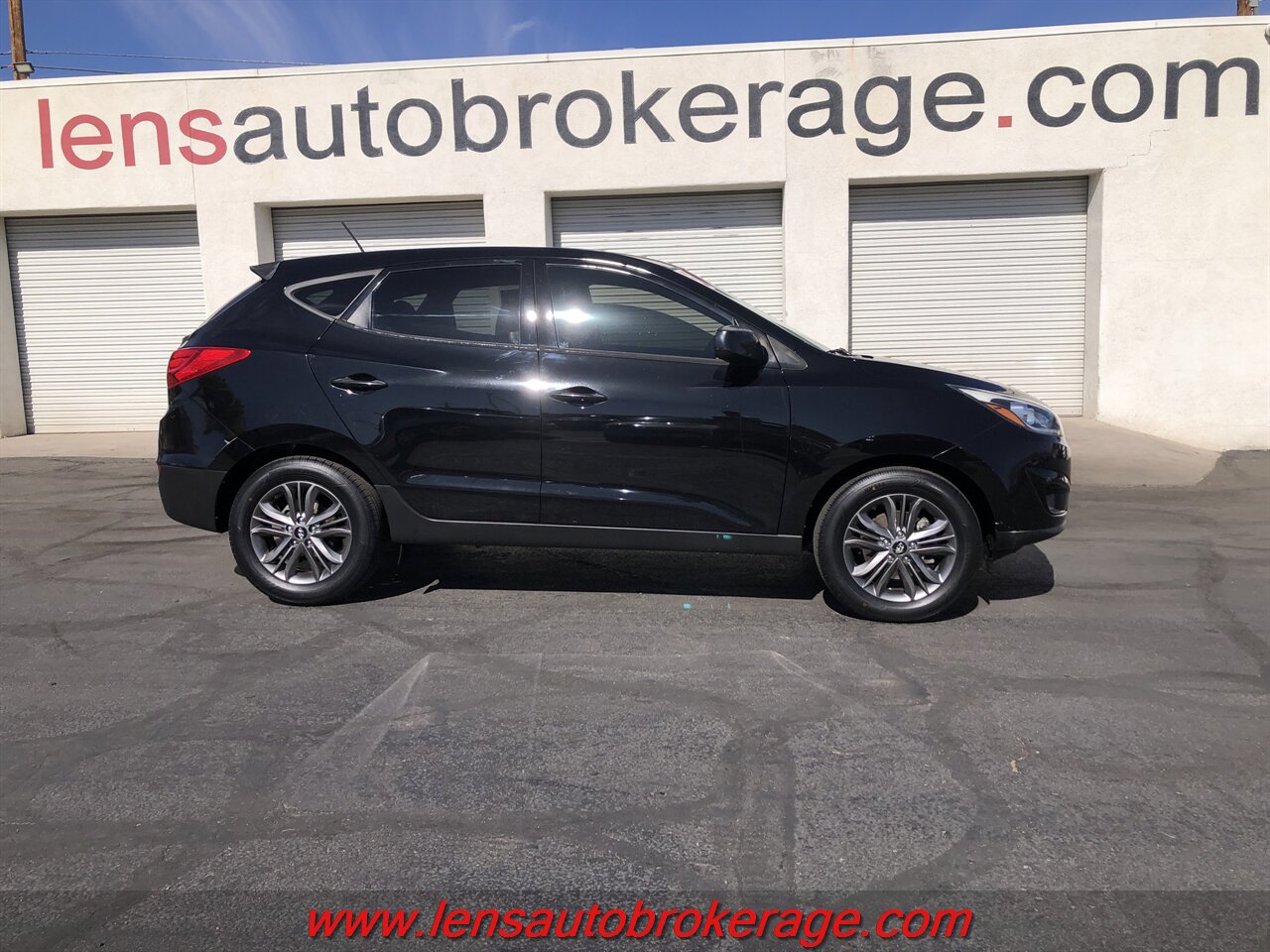 2015 Hyundai TUCSON GLS  *Nice Driving Little Trade! NEW RUBBER! - Photo 1 - Tucson, AZ 85705