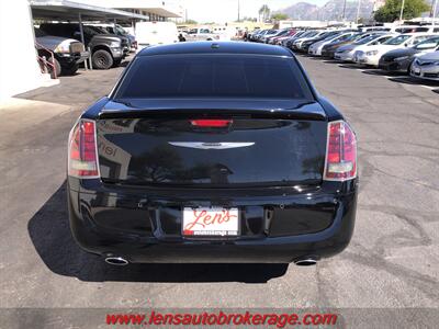 2014 Chrysler 300 Series S  *Cool HEMI 300! - Photo 7 - Tucson, AZ 85705
