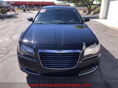 2014 Chrysler 300 Series S  *Cool HEMI 300! - Photo 3 - Tucson, AZ 85705