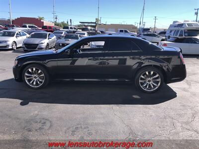 2014 Chrysler 300 Series S  *Cool HEMI 300! - Photo 5 - Tucson, AZ 85705