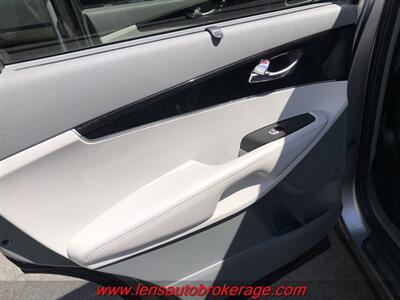 2016 Kia Sorento SX V6  AWD W/3rd Row! - Photo 17 - Tucson, AZ 85705