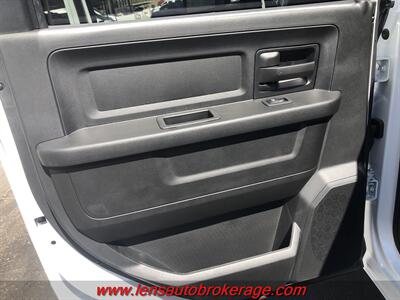 2024 RAM 2500 Tradesman  *Crew 4x4 Diesel & Only 40 Miles!! - Photo 17 - Tucson, AZ 85705