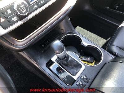 2014 Toyota Highlander XLE  *Leather & Loaded W/3rd Row! - Photo 15 - Tucson, AZ 85705