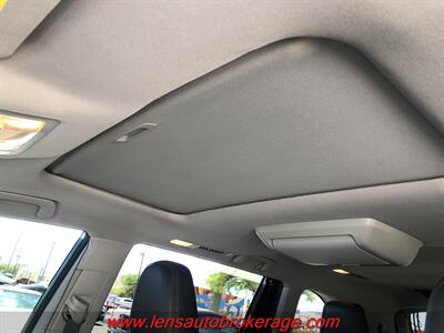 2014 Toyota Highlander XLE  *Leather & Loaded W/3rd Row! - Photo 16 - Tucson, AZ 85705