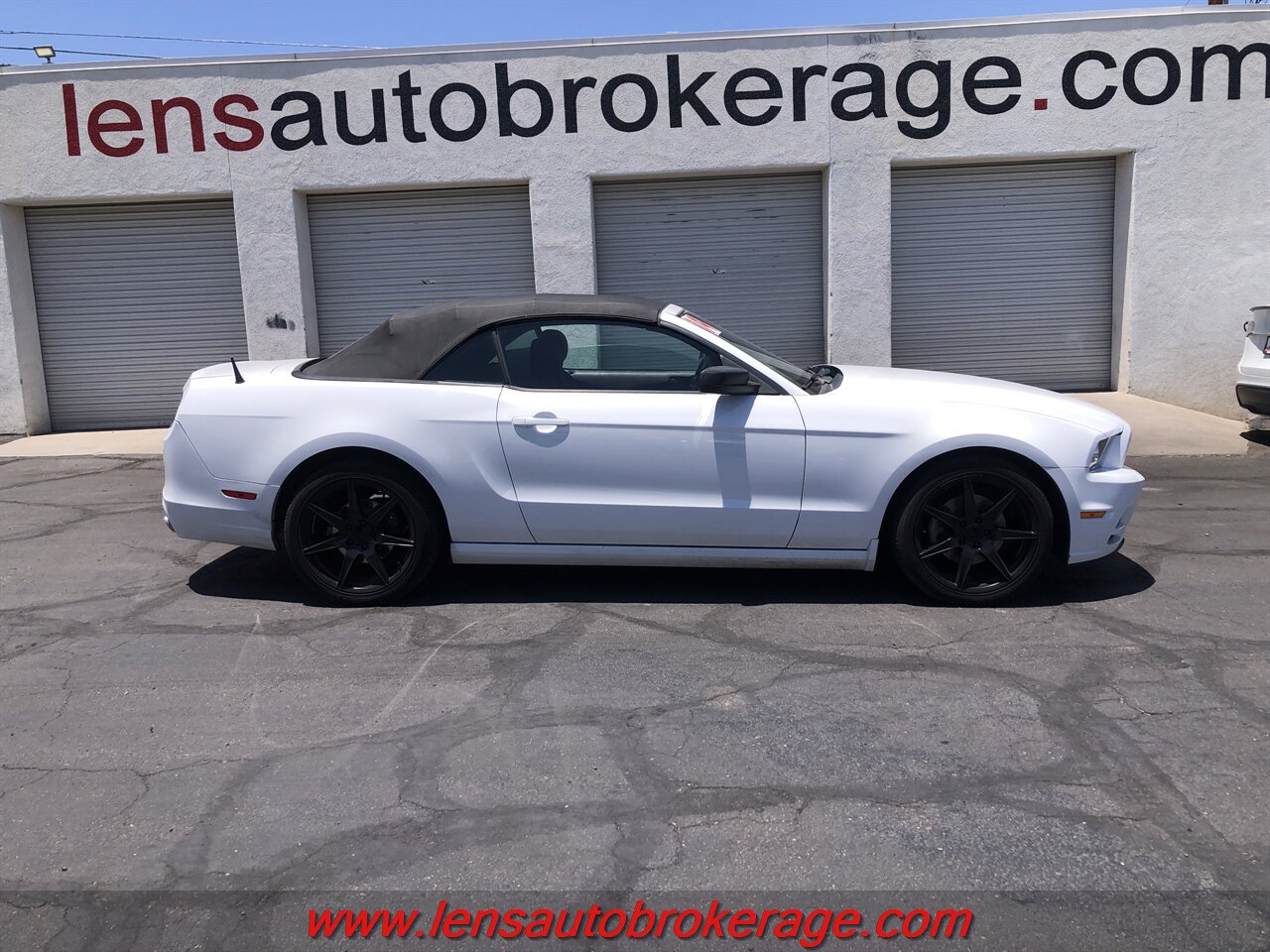 2014 Ford Mustang V6  *Clean Convert! *New Arrival! - Photo 1 - Tucson, AZ 85705