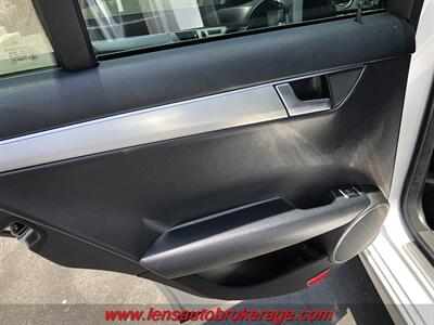 2013 Mercedes-Benz C 250 Sport   - Photo 17 - Tucson, AZ 85705