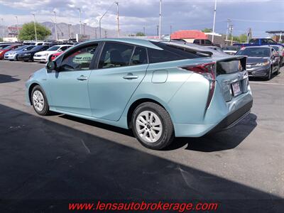 2016 Toyota Prius Two  *Ultimate Fuel Saver! - Photo 6 - Tucson, AZ 85705
