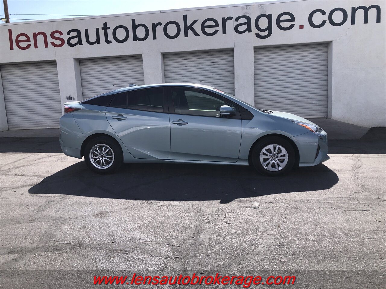 2016 Toyota Prius Two  *Ultimate Fuel Saver! - Photo 1 - Tucson, AZ 85705