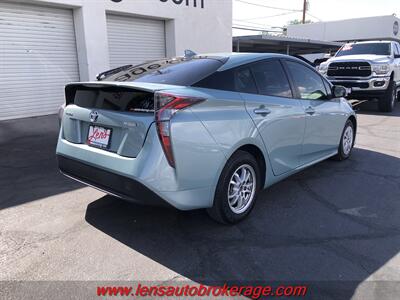 2016 Toyota Prius Two  *Ultimate Fuel Saver! - Photo 8 - Tucson, AZ 85705