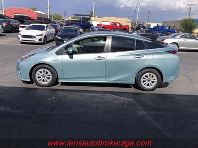2016 Toyota Prius Two  *Ultimate Fuel Saver! - Photo 5 - Tucson, AZ 85705