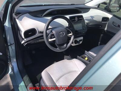 2016 Toyota Prius Two  *Ultimate Fuel Saver! - Photo 10 - Tucson, AZ 85705