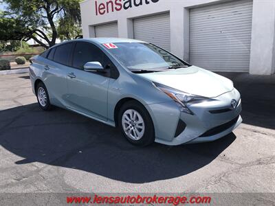 2016 Toyota Prius Two  *Ultimate Fuel Saver! - Photo 2 - Tucson, AZ 85705