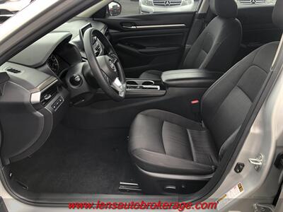 2023 Nissan Altima 2.5 SV   - Photo 11 - Tucson, AZ 85705