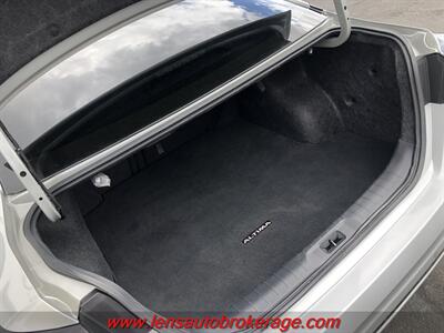 2023 Nissan Altima 2.5 SV   - Photo 18 - Tucson, AZ 85705