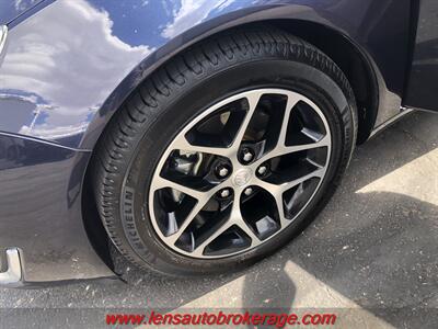 2017 Buick Regal Sport Touring  *Only 67k Miles! - Photo 25 - Tucson, AZ 85705