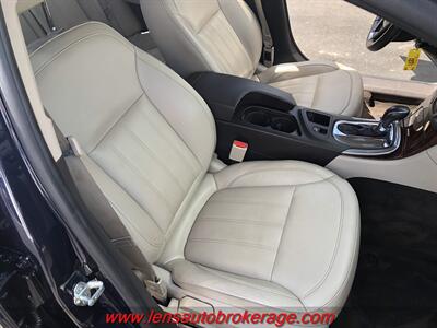 2017 Buick Regal Sport Touring  *Only 67k Miles! - Photo 23 - Tucson, AZ 85705