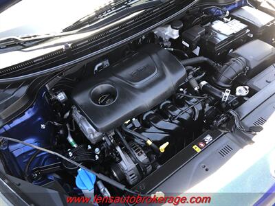 2018 Kia Rio 5-Door S   - Photo 24 - Tucson, AZ 85705