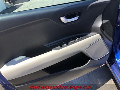 2018 Kia Rio 5-Door S   - Photo 9 - Tucson, AZ 85705