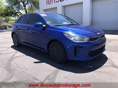 2018 Kia Rio 5-Door S   - Photo 2 - Tucson, AZ 85705