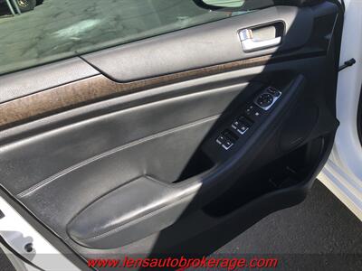 2015 Kia Cadenza Premium  *Only 40k Miles! - Photo 9 - Tucson, AZ 85705