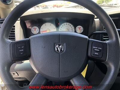 2006 Dodge Ram 2500 ST  Crew Cab 4x4 Cummins Diesel! - Photo 13 - Tucson, AZ 85705