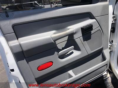2006 Dodge Ram 2500 ST  Crew Cab 4x4 Cummins Diesel! - Photo 9 - Tucson, AZ 85705