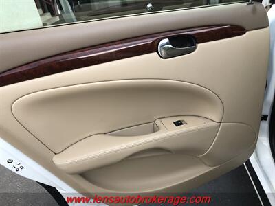 2006 Buick Lucerne CXL V8  *Clean V8 Sedan! - Photo 16 - Tucson, AZ 85705